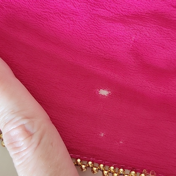 🌺3 for $10 Fuschia Gold-beaded Scarf - Picture 5 of 7